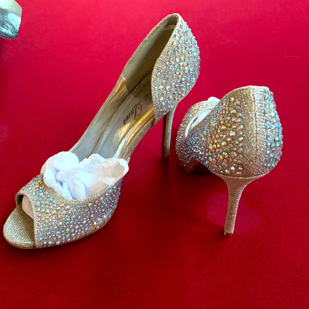 Rhinestone stiletto heel